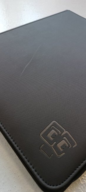 TCG Guru Zip album na 480 karet Xenon (Nedokonalý obal)