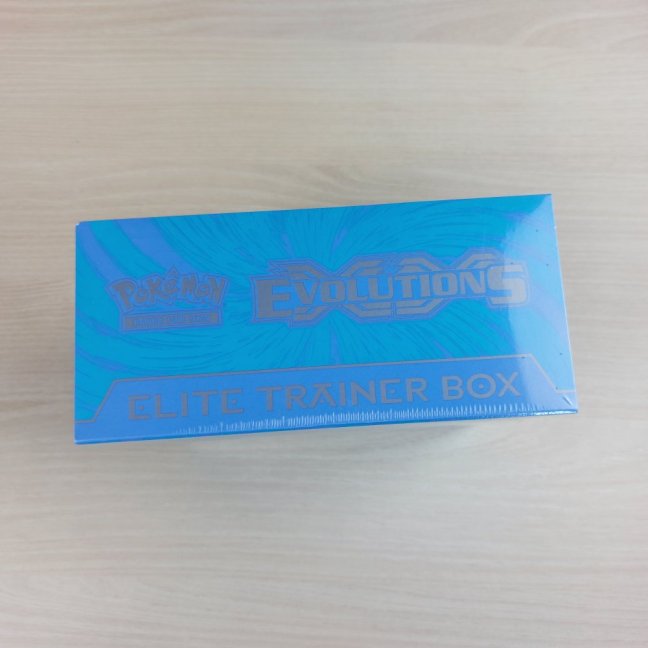 Pokémon TCG XY Evolutions Elite Trainer Box